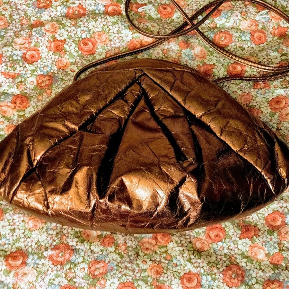 ⚡Vintage Orange Metallic Leather Bag ⚡ - Picture 3 of 5